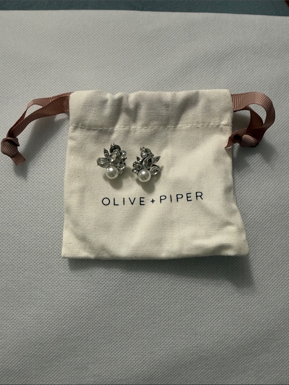OLIVE + PIPER Silver Pearl Leaf Cluster Earrings
